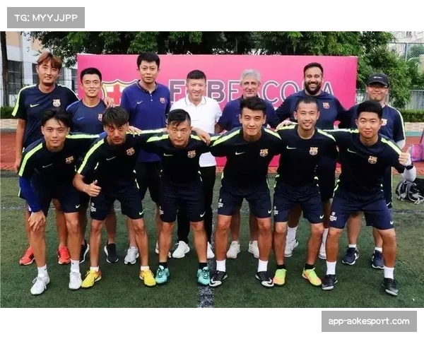 拉玛西亚青训营更新教案，增设“小组协同压迫”专项训练课程